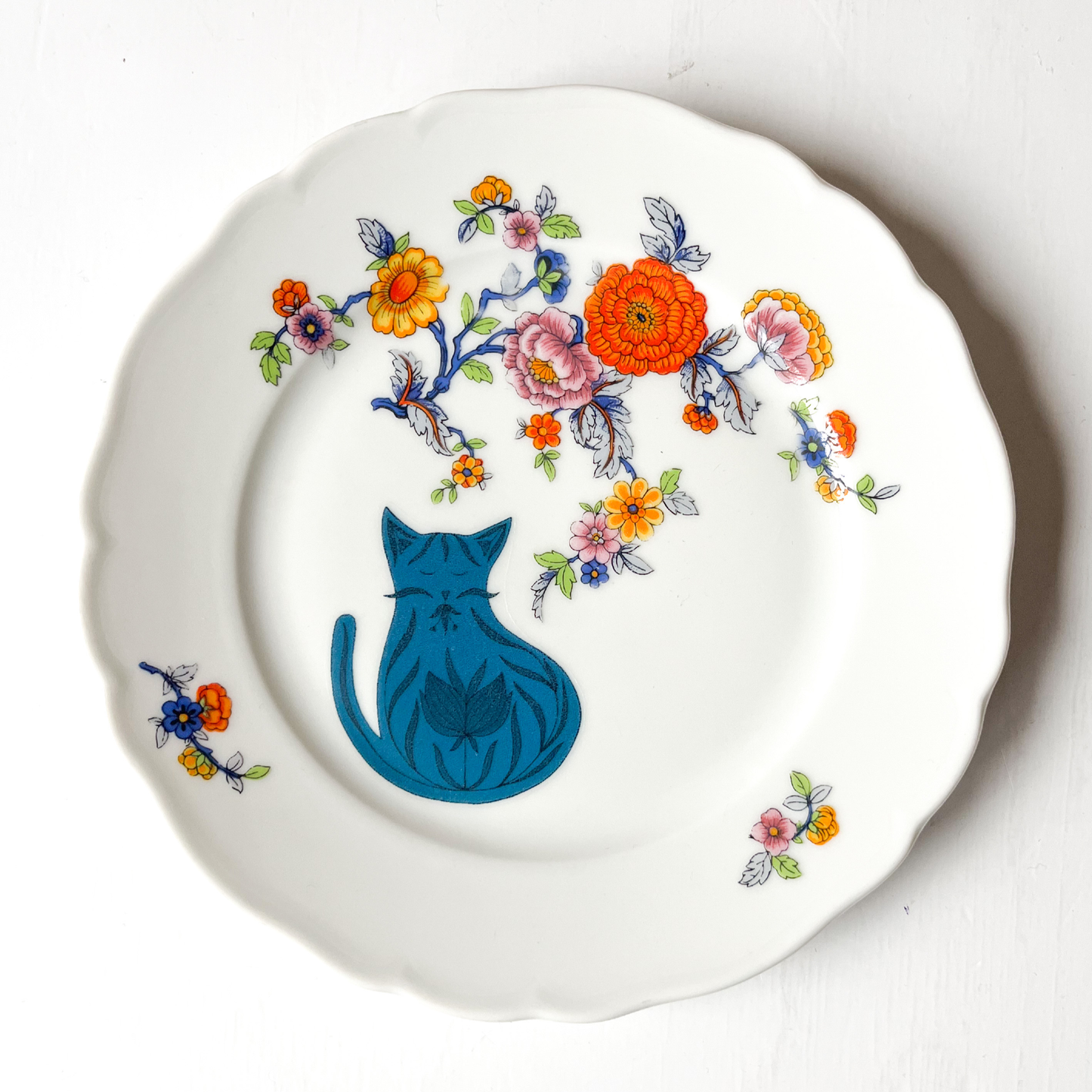 Wandbordje Blauwe kat en bloemetjes