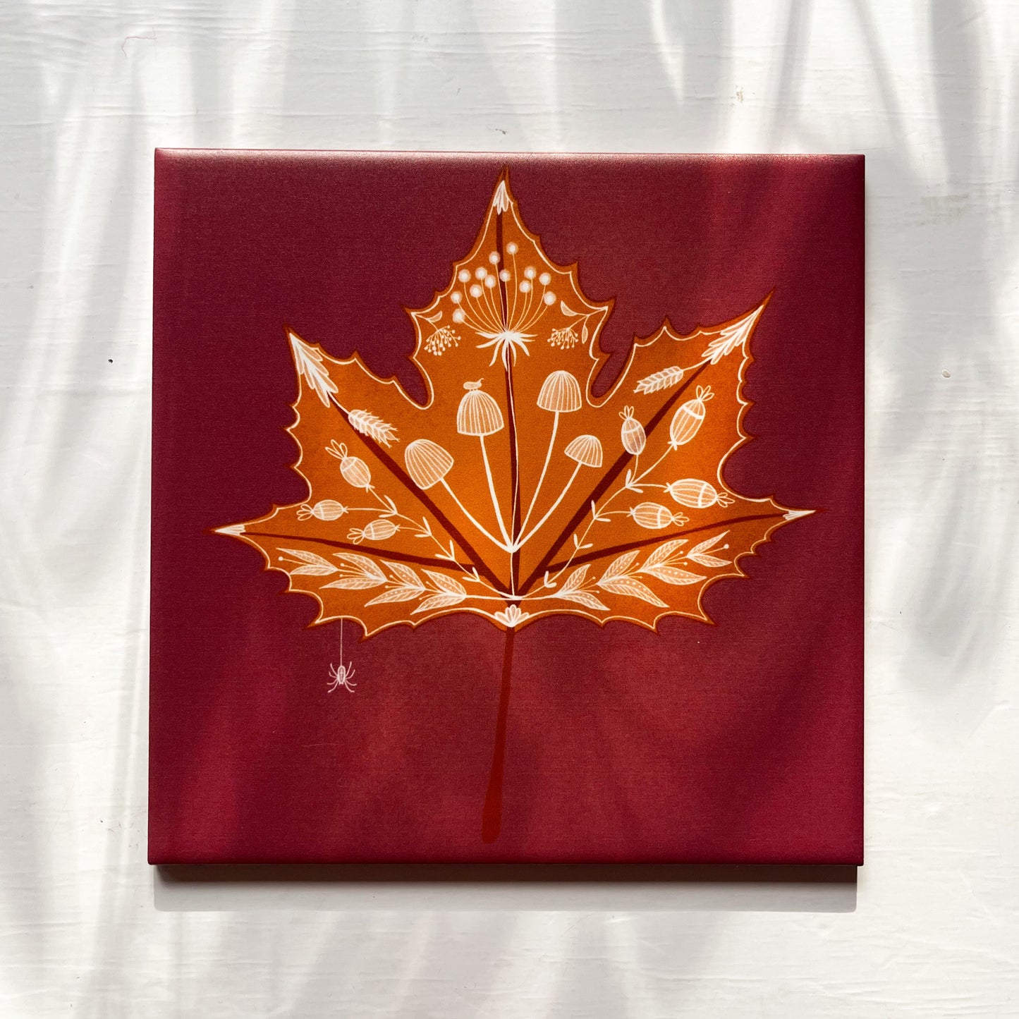 Tegel met herfstblad