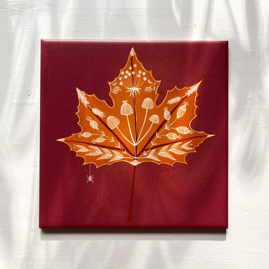 Tegel met herfstblad